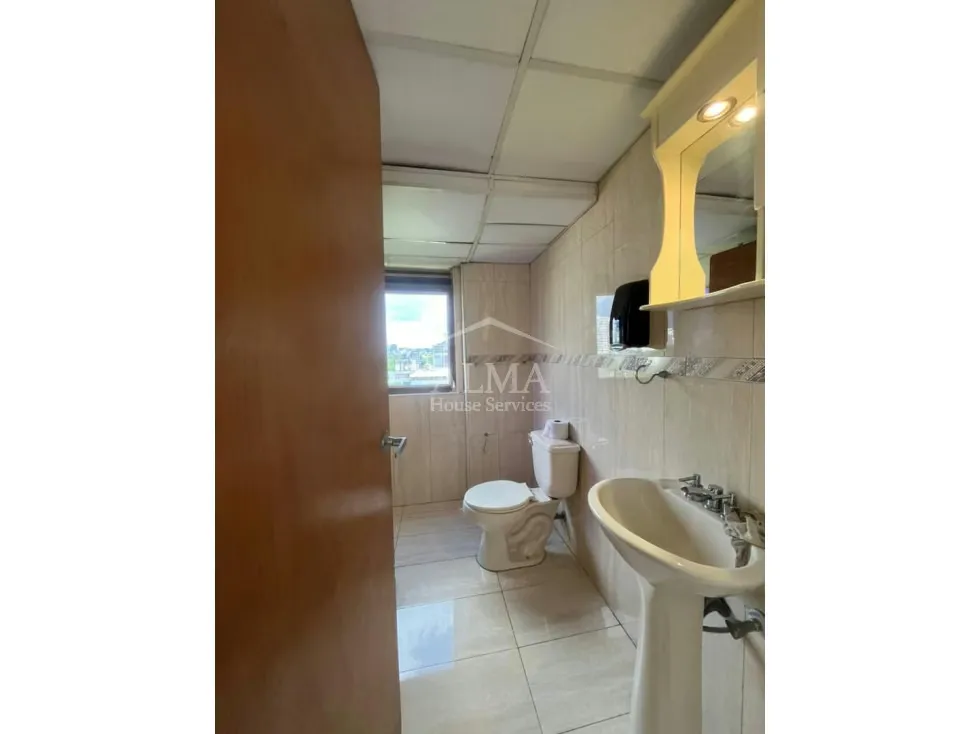 Alquiler de oficina comercial en la Campiña de 58,50M2 - 9