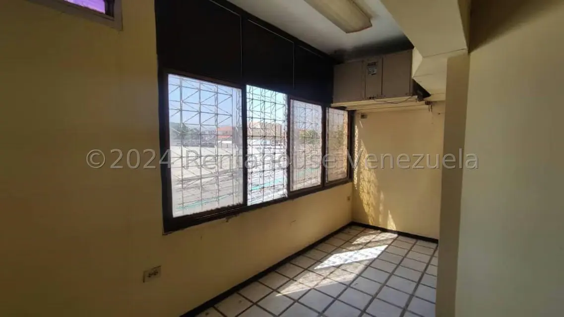 Comercial (Oficina) en Venta en Centro, Lara - 20