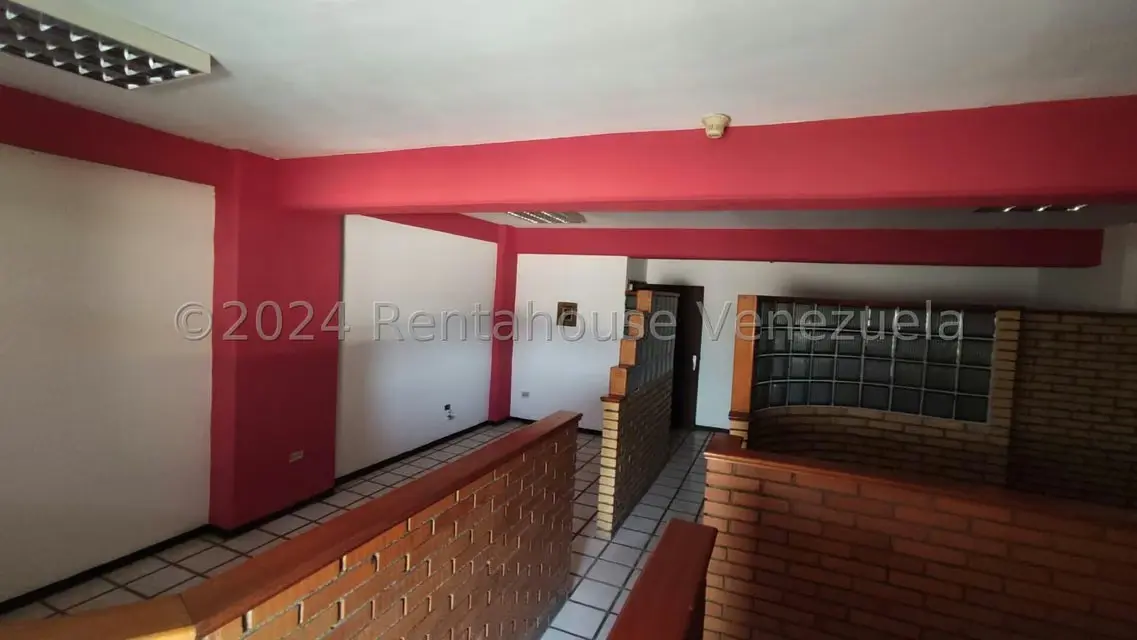 Comercial (Oficina) en Venta en Centro, Lara - 27
