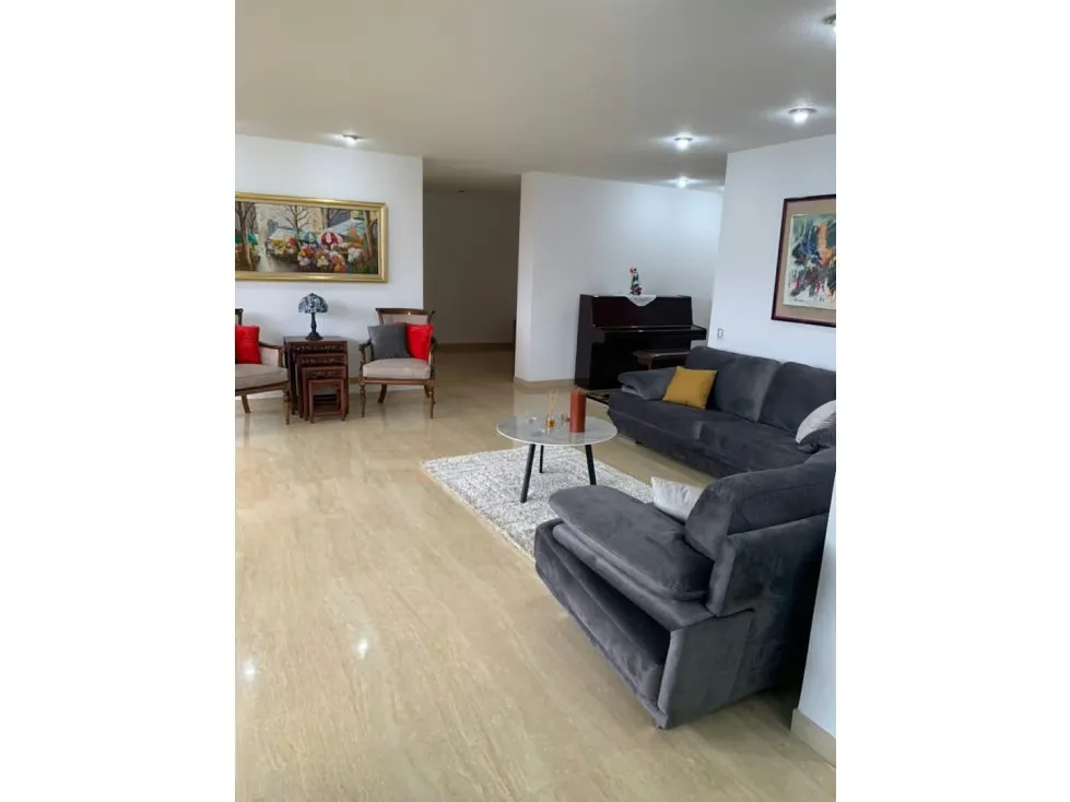 Se alquila apto 229m2 3h+s/4b/3p Valle Arriba 4771 - 3