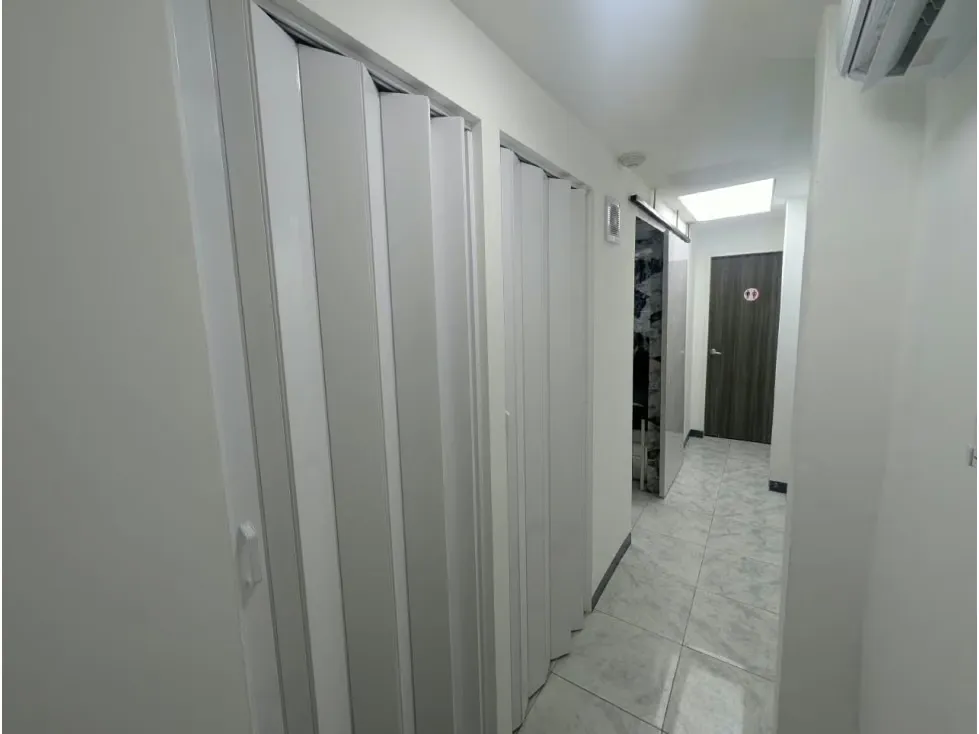 Se vende Casa Comercial/Clinica 1.200m² Chuao - 10