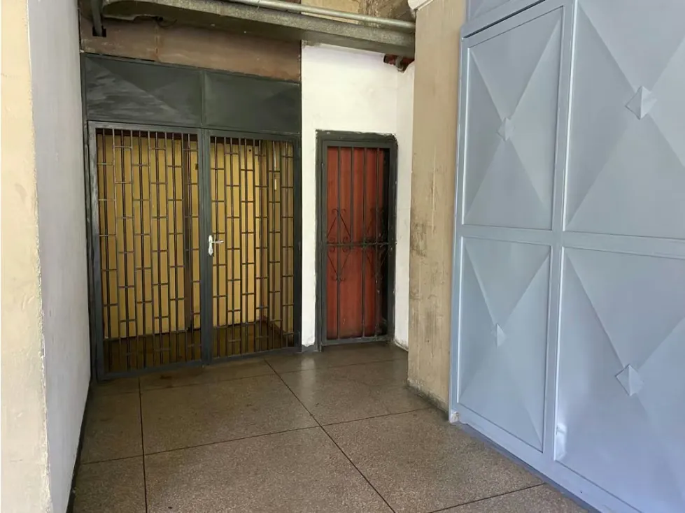 Vendo local comercial 880m2 El Llanito 2286 - 20