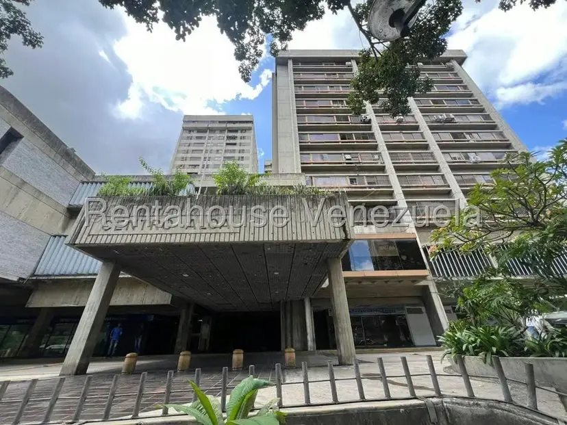 Comercial (Oficina) en Venta en El Marques, Distrito Metropolitano