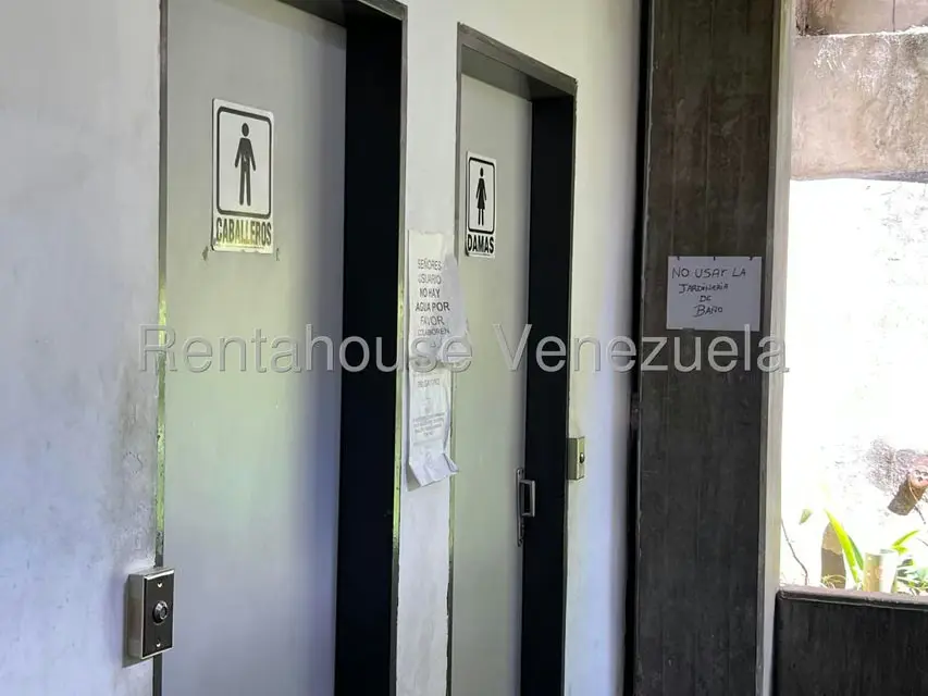 Oficina en Venta en El Marques, Distrito Metropolitano - 8
