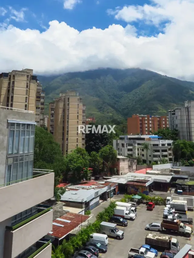 OFICINA EN ALQUILER EN TORRE SAMAN LOS DOS CAMINOS - 17