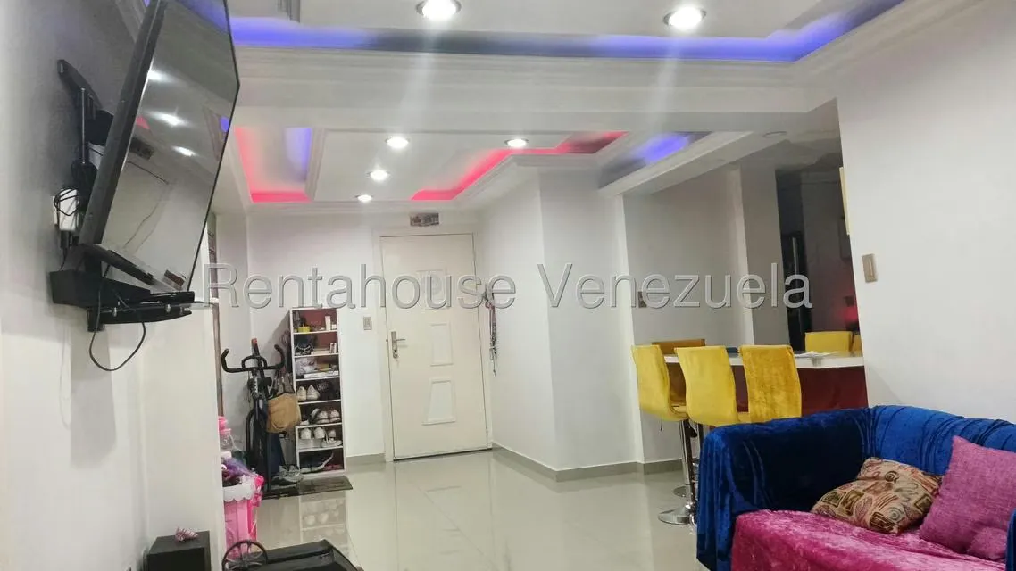 Apartamento (1 Nivel) en Venta en Parroquia Altagracia, Distrito Metropolitano - 11