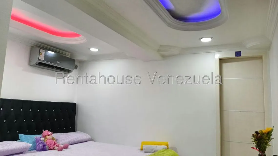 Apartamento (1 Nivel) en Venta en Parroquia Altagracia, Distrito Metropolitano - 12