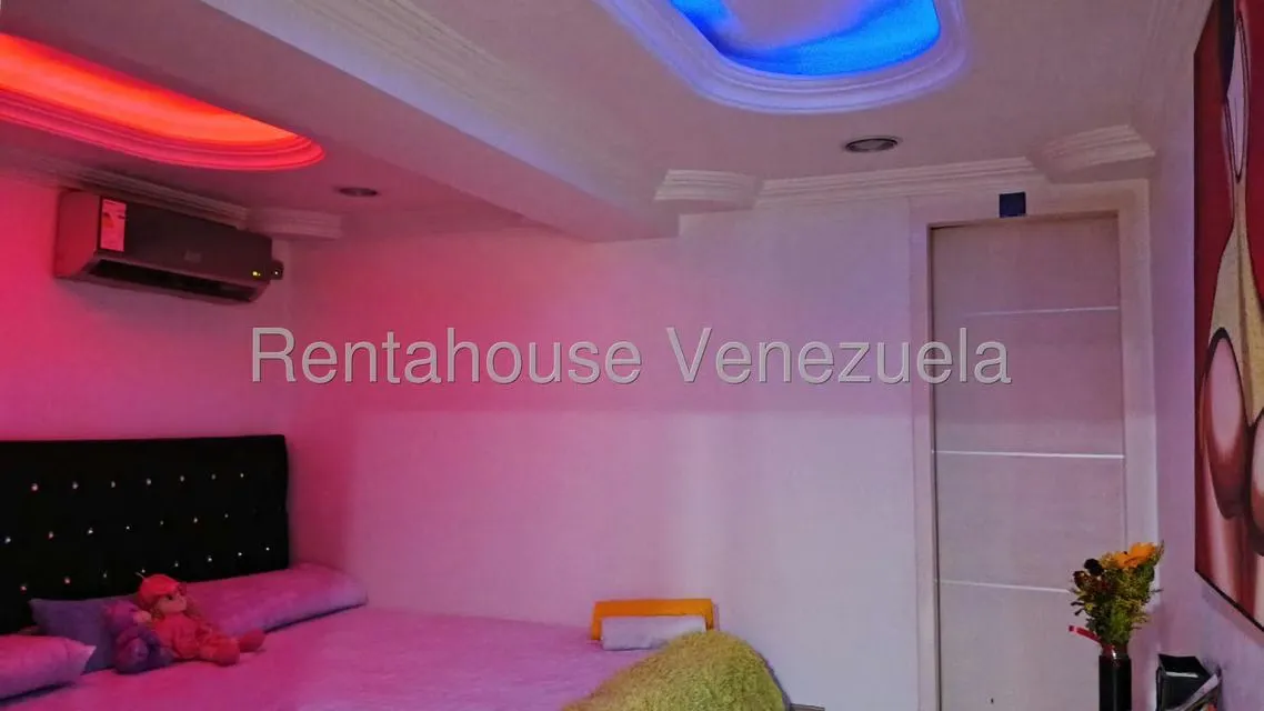 Apartamento (1 Nivel) en Venta en Parroquia Altagracia, Distrito Metropolitano - 13