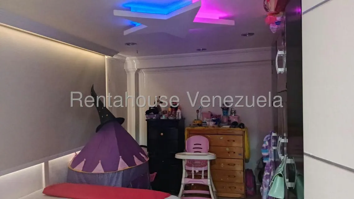 Apartamento (1 Nivel) en Venta en Parroquia Altagracia, Distrito Metropolitano - 14