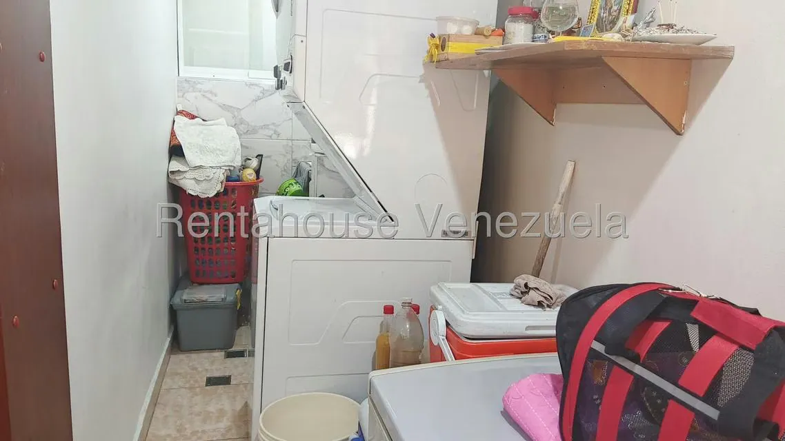 Apartamento (1 Nivel) en Venta en Parroquia Altagracia, Distrito Metropolitano - 27