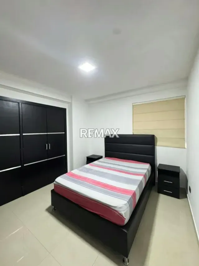 Apartamento en Alquiler Amoblado y equipado PLANTA 50%. Plaza Real MAÑONGO - 4