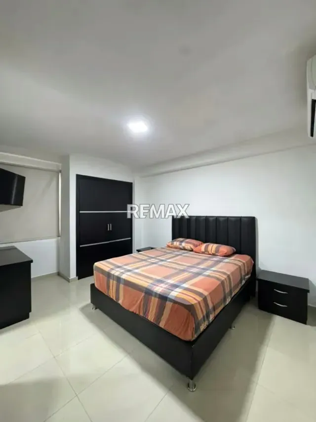 Apartamento en Alquiler Amoblado y equipado PLANTA 50%. Plaza Real MAÑONGO - 6