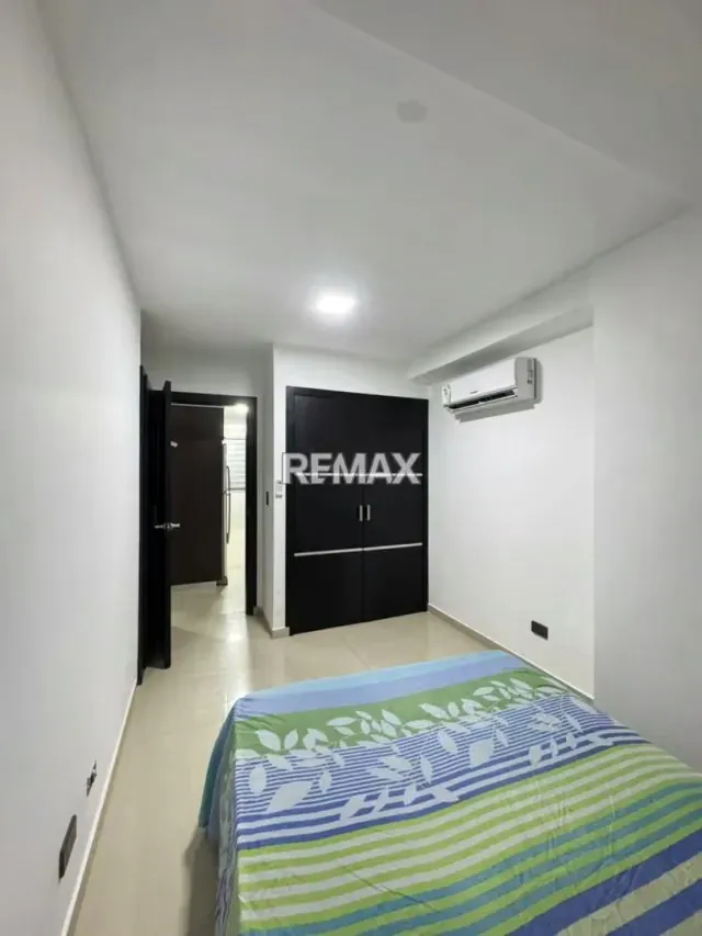 Apartamento en Alquiler Amoblado y equipado PLANTA 50%. Plaza Real MAÑONGO - 8