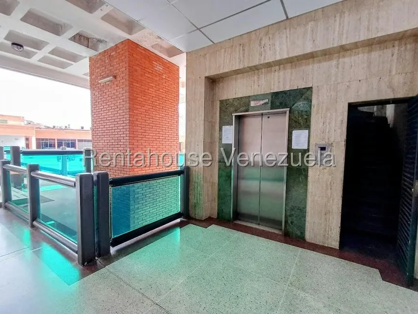 Comercial (Local Comercial) en Venta en Base Aragua, Aragua - 2
