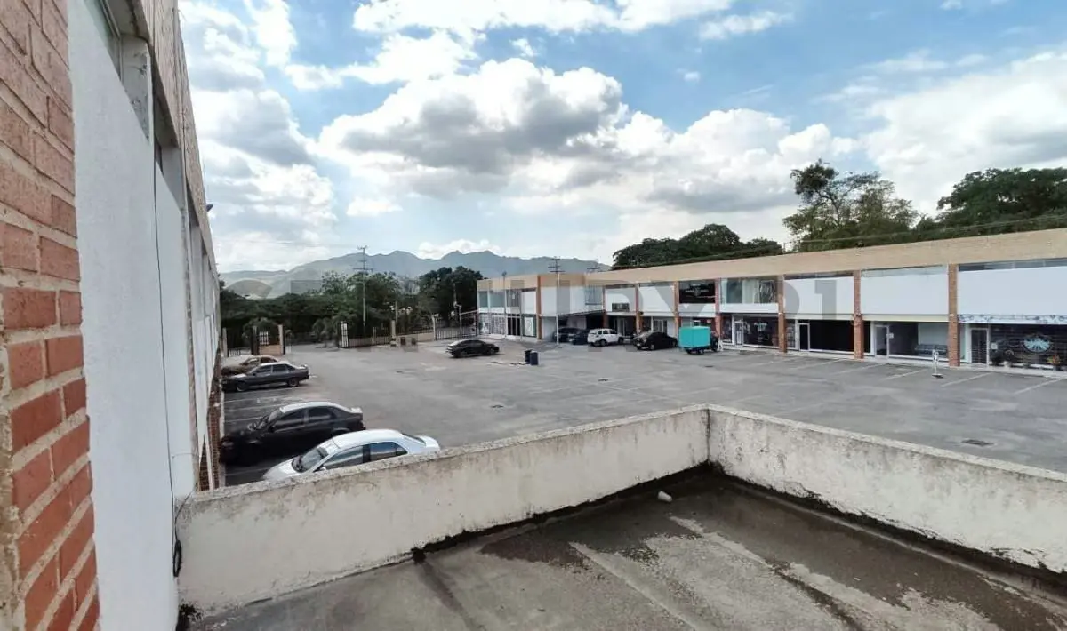 VENTA Oficina en Obra Gris Guacara Carabobo - 6