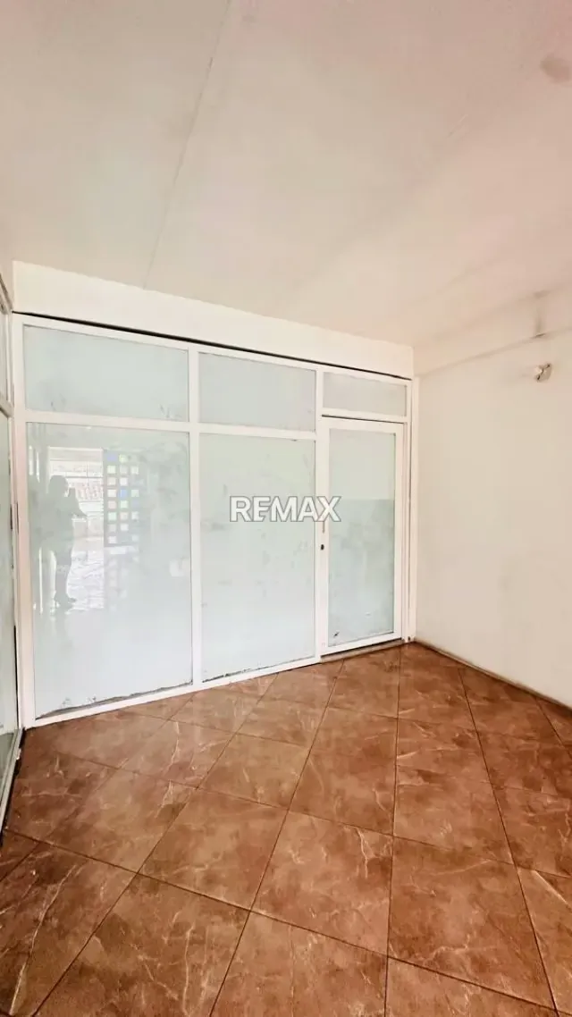 SE VENDE Local Comercial. Local N 11 Primer piso Ubicación Tariba Municipio Cardenas Primer piso - 3