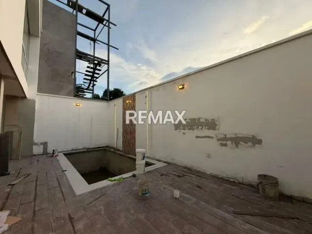 Quinta de lujo urb villa franca Proyecto en ejecución Av Las delicias, San Cristóbal - 7