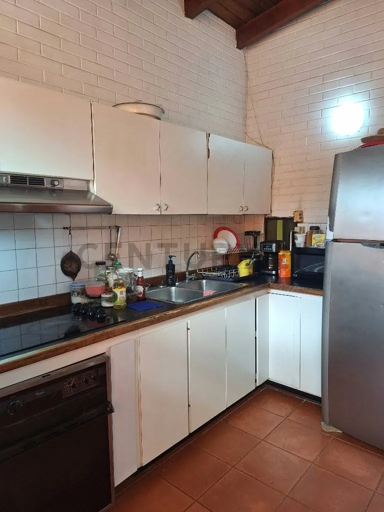 Casa con 1375 M2 terreno para remodelar en el Peñon - 7