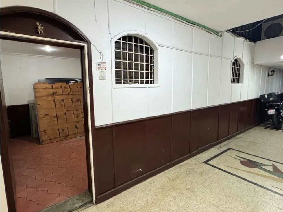 En Venta Local Comercial en Boulevard de Sabana Grande. Caracas - 3