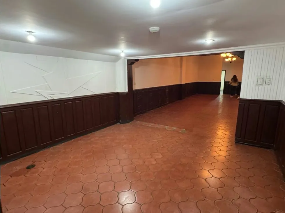 En Venta Local Comercial en Boulevard de Sabana Grande. Caracas - 6