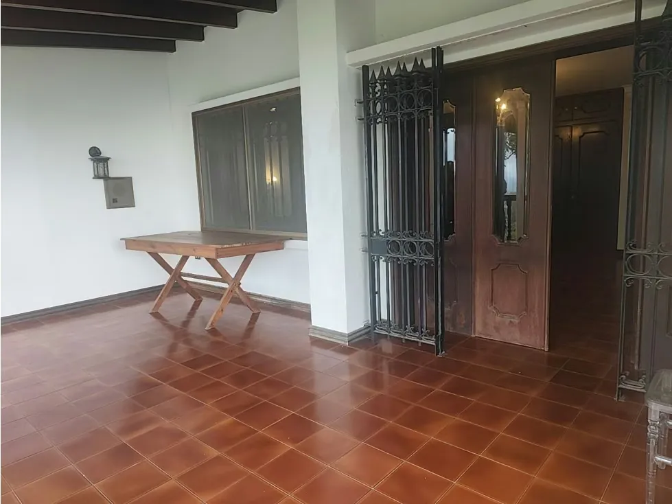 Se vende casa 1.200m2 La Lagunita 0373 - 23