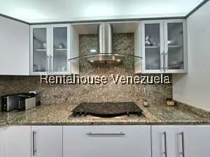 Casa (Multipes Niveles) en Venta en Cumbres de Curumo, Distrito Metropolitano - 39