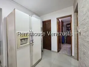 Casa (Multipes Niveles) en Venta en Cumbres de Curumo, Distrito Metropolitano - 48