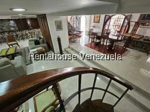 Casa (Multipes Niveles) en Venta en Cumbres de Curumo, Distrito Metropolitano - 54