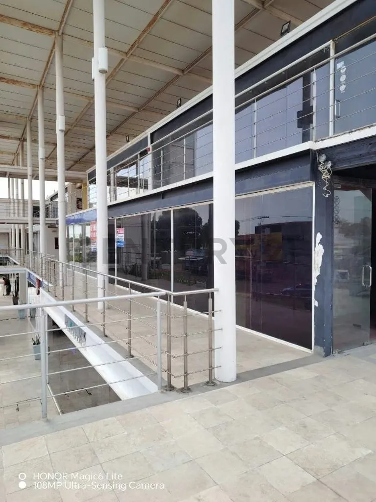 Local Comercial en Alquiler