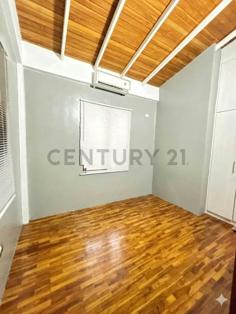 En venta espectacular Townhouse moderno de arquitectura moderna - 8