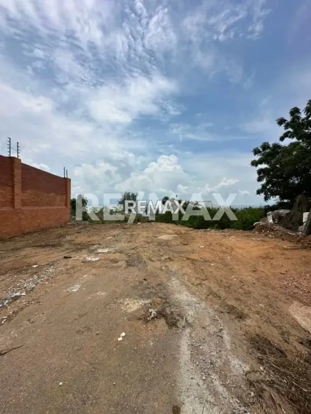 Terreno en Venta - El Milagro - 10