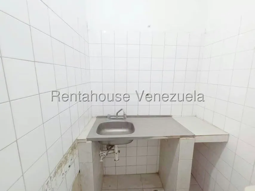 Local Comercial en Alquiler en Parroquia Concepcion, Lara - 11