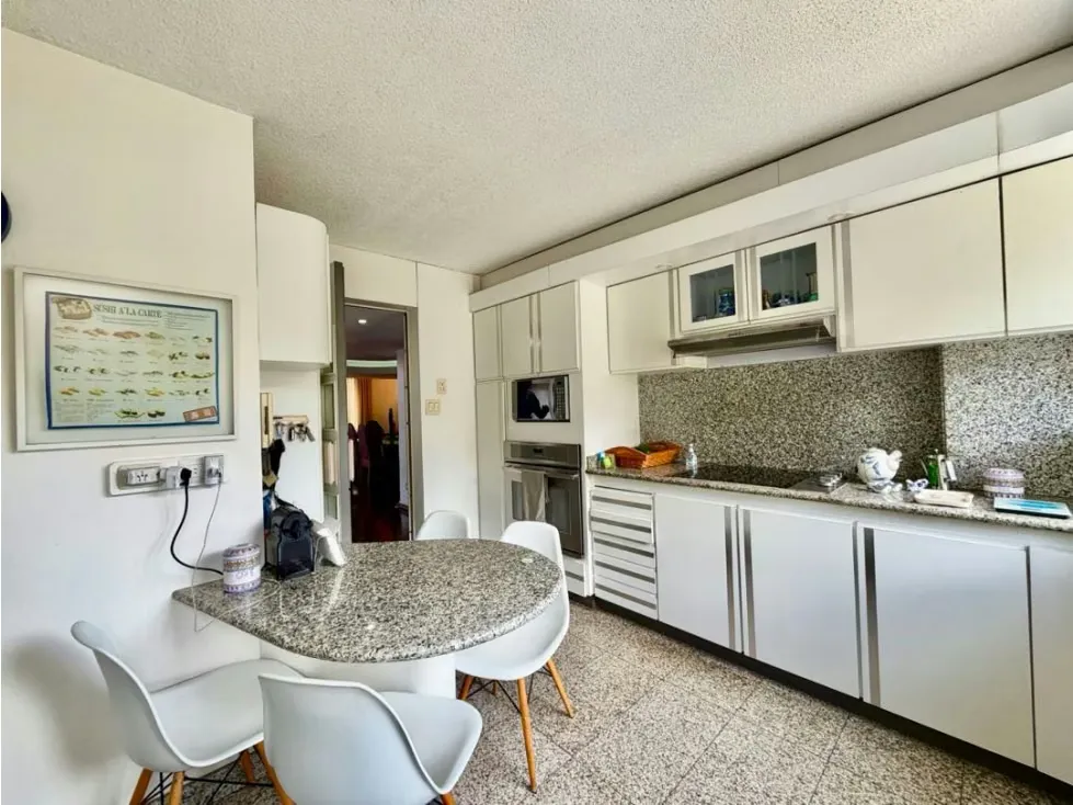 Se vende apto 305m2 3h+s+ch/6b/3p Urbanización Miranda - 22
