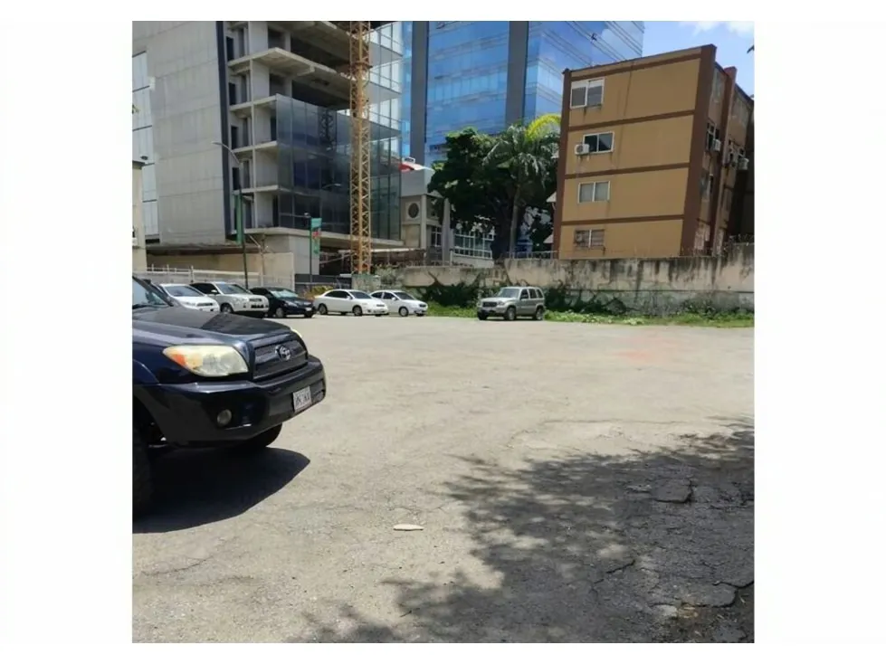 En Venta Terreno y Parcela Avenida A, Las Mercedes 1249 MTS2
