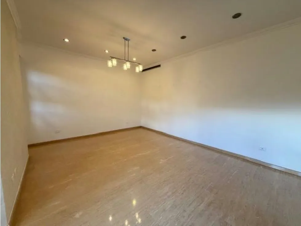 Se vende apartamento 150m2 Colinas de Valle Arriba 9137 - 2