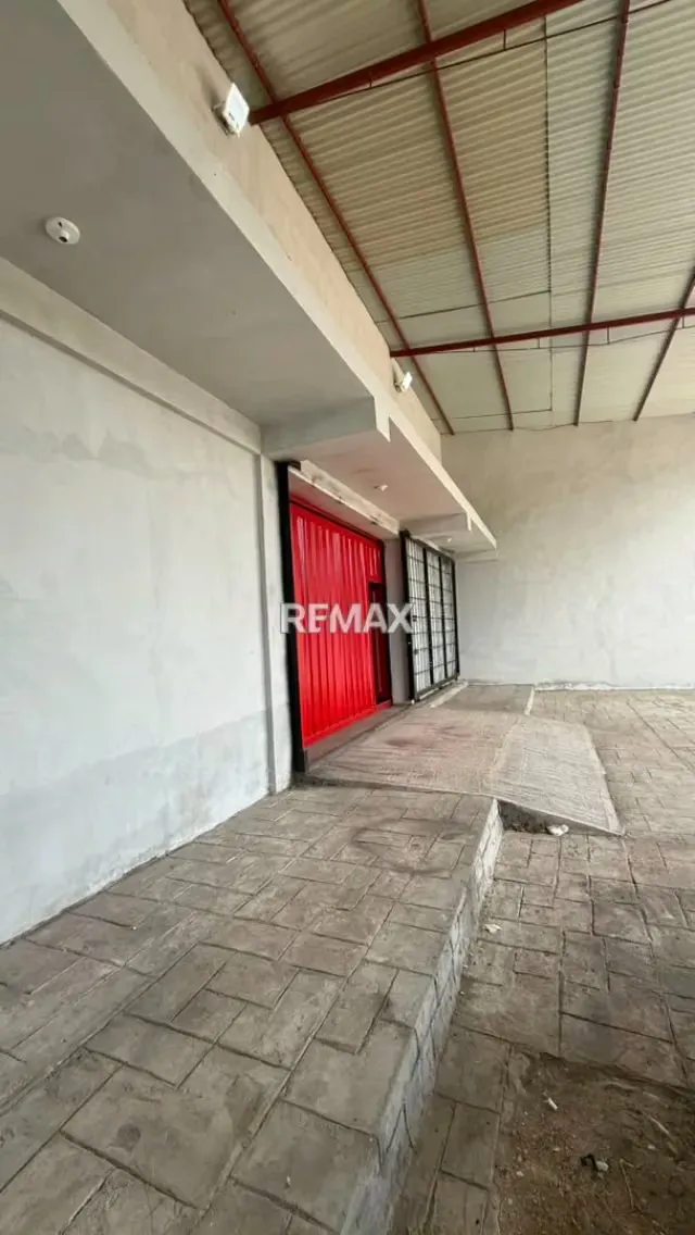 Se Alquila Galpón en Av. Cruz Peraza - 5
