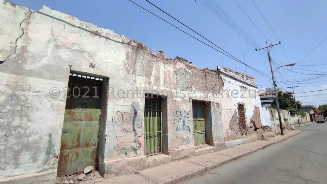 Terreno (Comercial) en Venta en Zona Centro, Aragua - 5