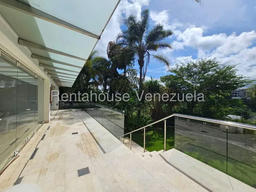 Apartamento (1 Nivel) en Alquiler en Chulavista, Distrito Metropolitano - 13
