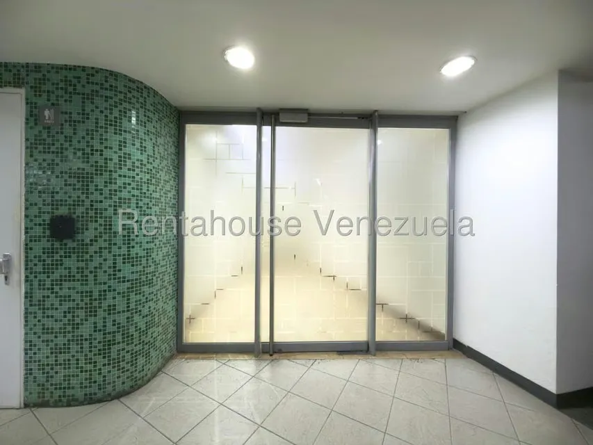 Apartamento (1 Nivel) en Venta en Lomas de Las Mercedes, Distrito Metropolitano - 2