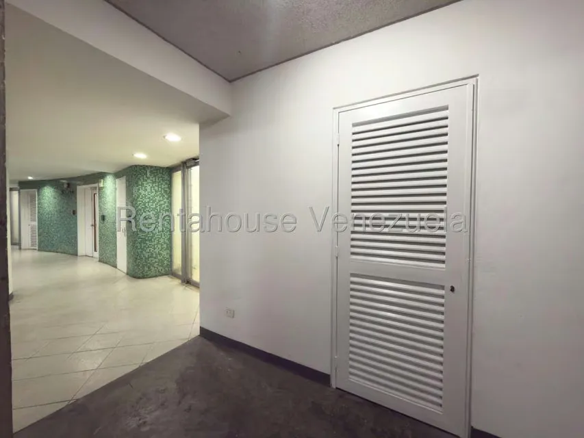 Apartamento (1 Nivel) en Venta en Lomas de Las Mercedes, Distrito Metropolitano - 36