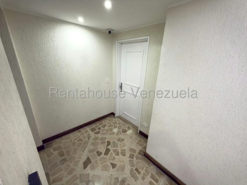 Apartamento (1 Nivel) en Venta en Lomas de Las Mercedes, Distrito Metropolitano - 37