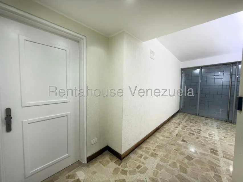Apartamento (1 Nivel) en Venta en Lomas de Las Mercedes, Distrito Metropolitano - 38