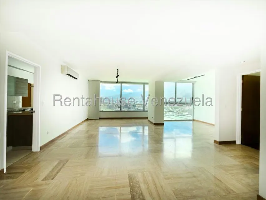 Apartamento (1 Nivel) en Venta en Lomas de Las Mercedes, Distrito Metropolitano - 6