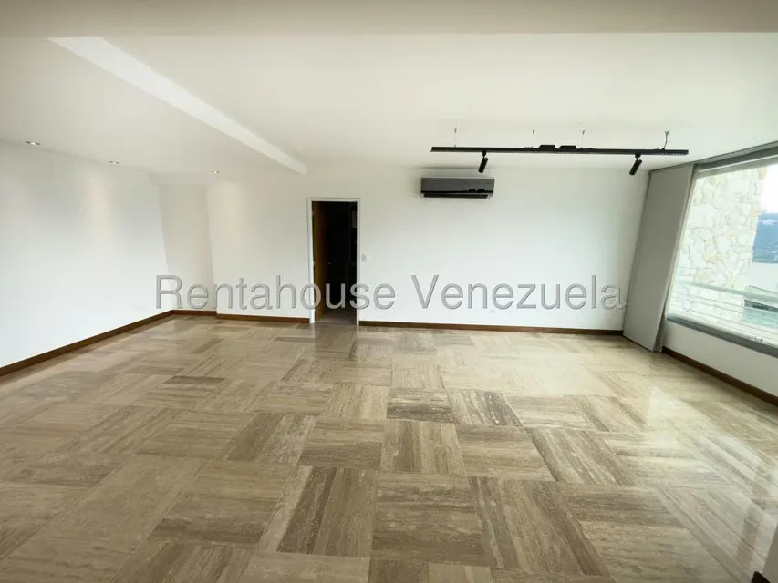 Apartamento (1 Nivel) en Venta en Lomas de Las Mercedes, Distrito Metropolitano - 8