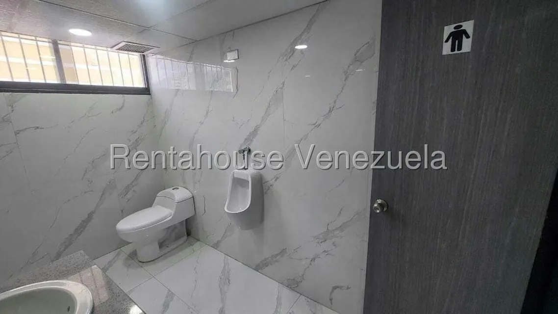Local Comercial en Alquiler en Parroquia Santa Teresa, Distrito Metropolitano - 7