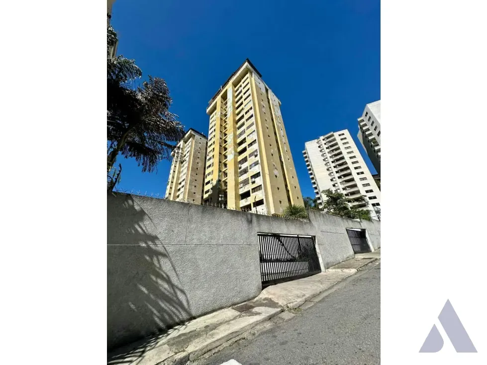 En venta apartamento 73.38m2 Guaicay 2524