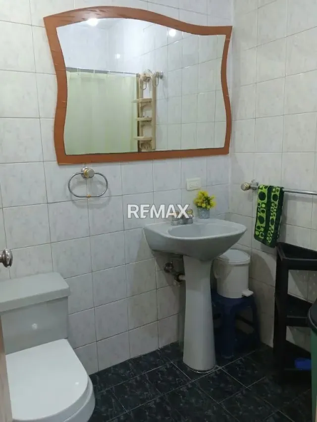 Venta de Apartamento Avenida Fuerzas Armadas. - 8