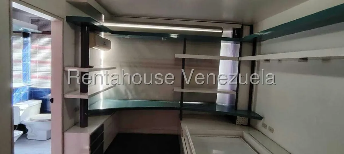 Apartamento (Penthouse) en Venta en La Florida, Distrito Metropolitano - 43