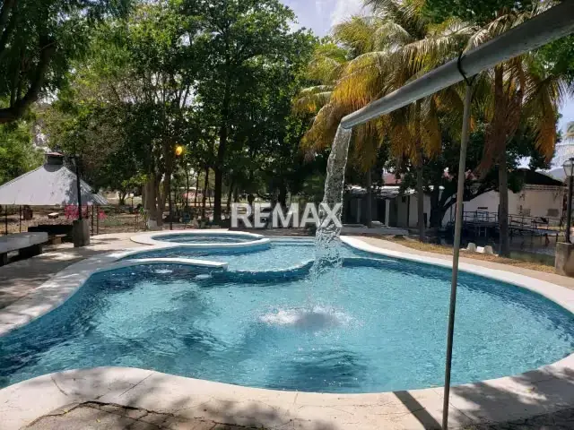 Terreno Residencial-Comercial en venta Guacara. Av. Agustin Codazi
