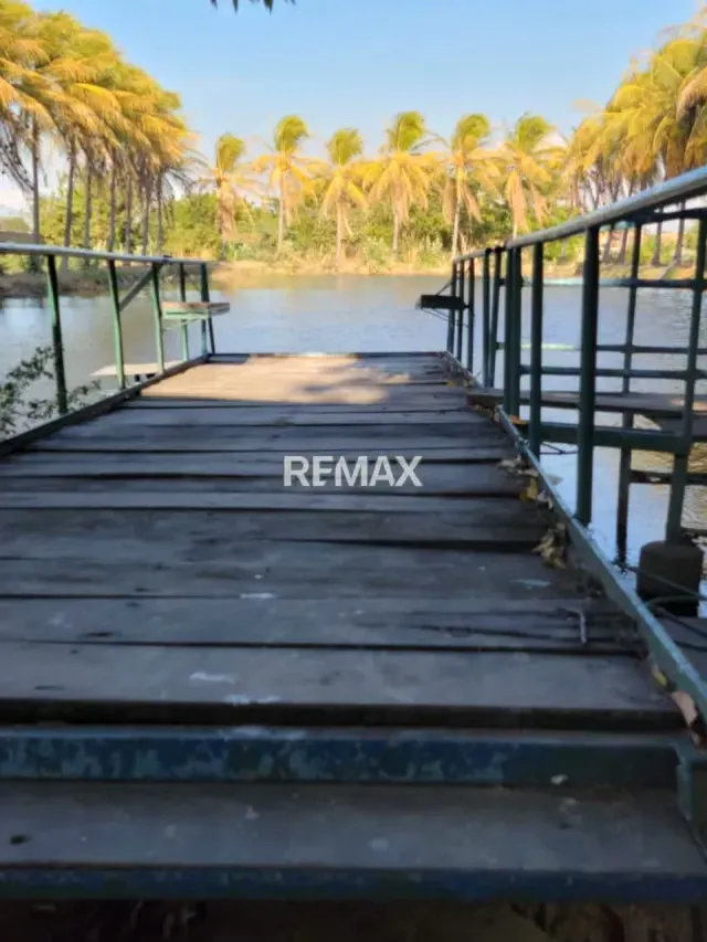 Terreno Residencial-Comercial en venta Guacara. Av. Agustin Codazi - 11